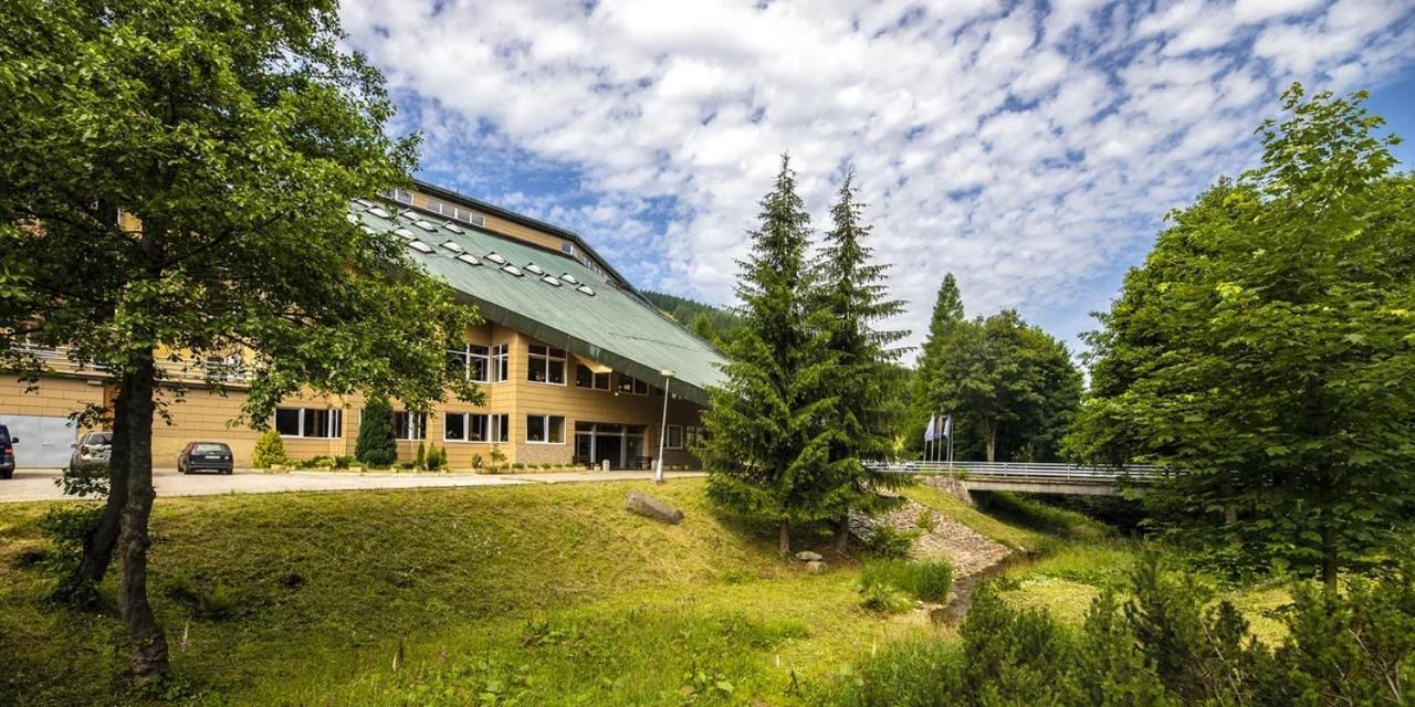 Hotel Fit Fun Harrachov Exterior photo